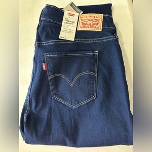 BRAND NEW Women’s Levi’s - 311 Shaping Skinny size 16w.